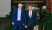 Губернатор Ленинградской области посетил МДЦ «Виктория» 