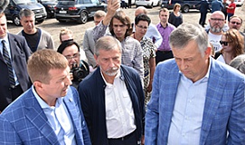 Рабочая встреча с губернатором ЛО Александром Дрозденко на объекте в Мурино